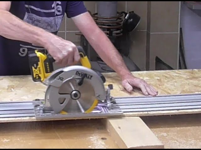 DeWALT DCS572NT